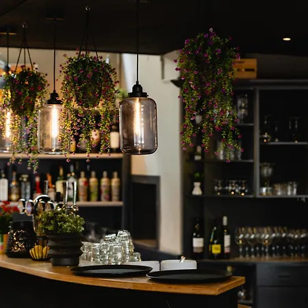 호텔 Le Bistro *