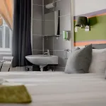 Hotel Le Bistro *