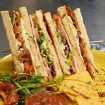 Le Bistro