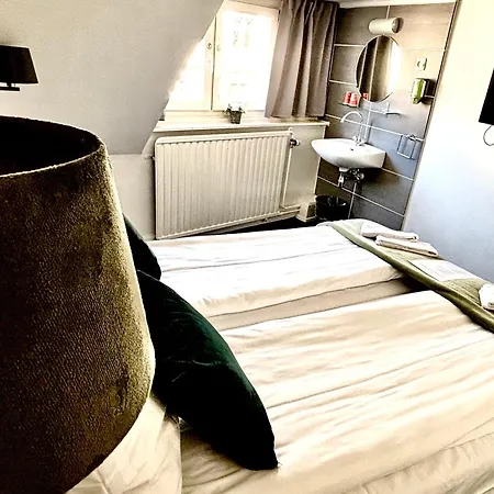 Le Bistro 팔켄뷔르흐안더횔