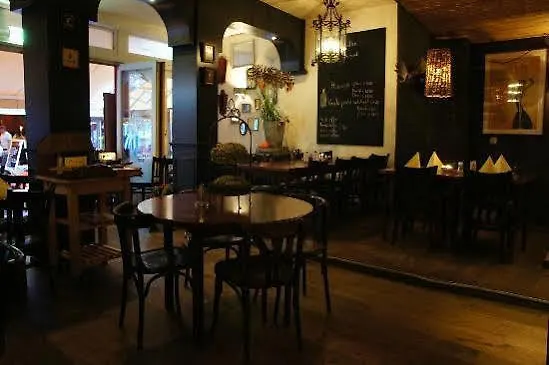 Le Bistro Ξενοδοχείο *